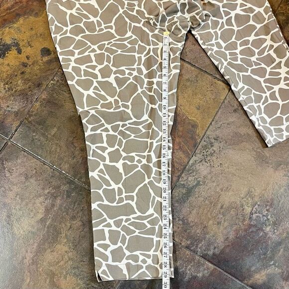 Slim-sation Animal Print Pull-on Twill Ankle Pants 22W - Picture 4 of 13